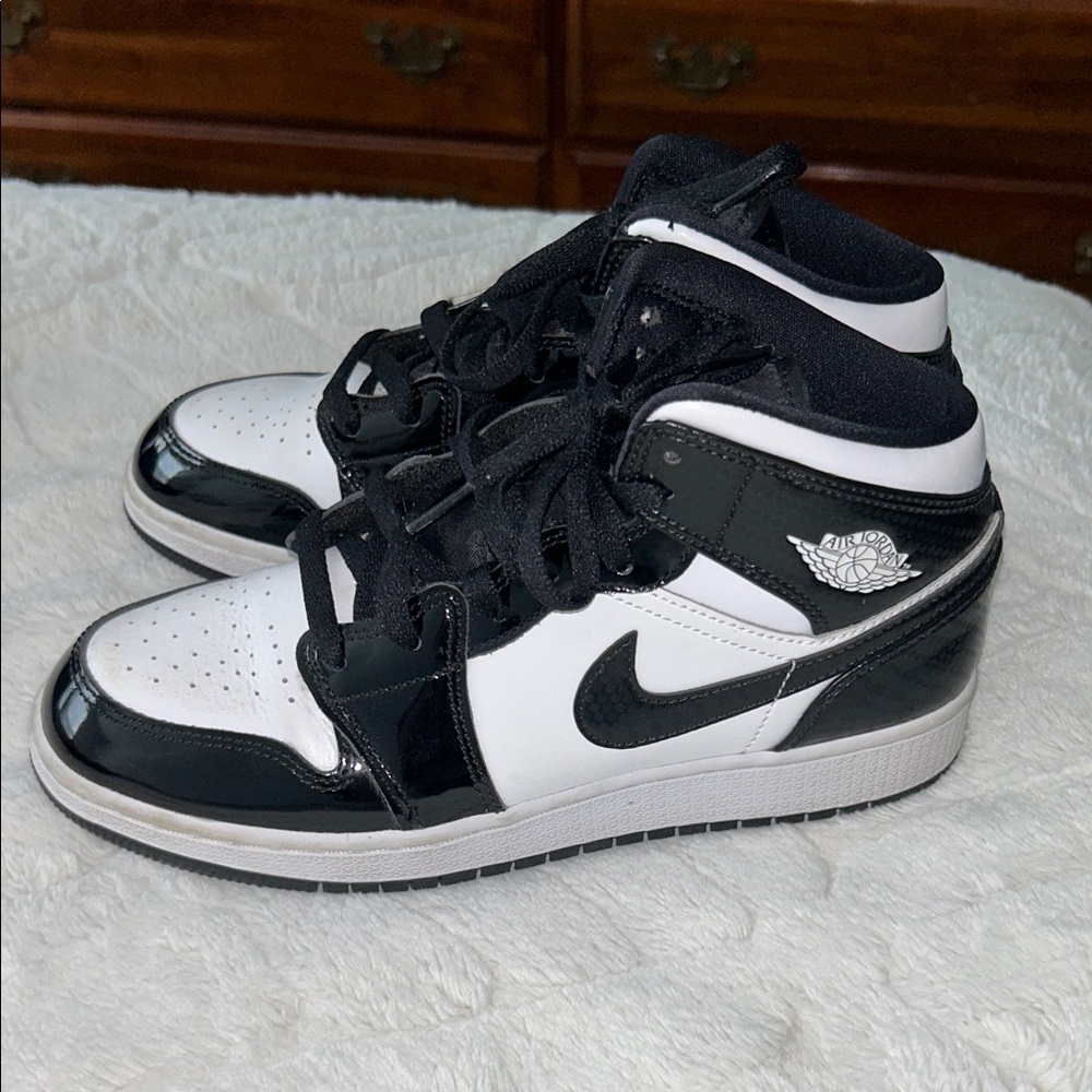 Jordan 1 Mid All Star, Kids size 6.5 - Picture 2 of 9